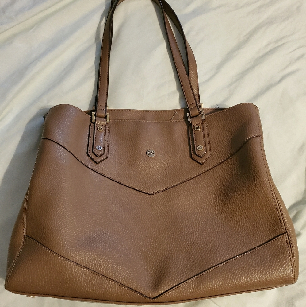Travanti pebbled leather tote bag/purse